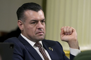 Newsom vetoes bill that would have extended substitute teaching time